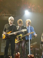 18230