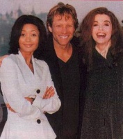 8924